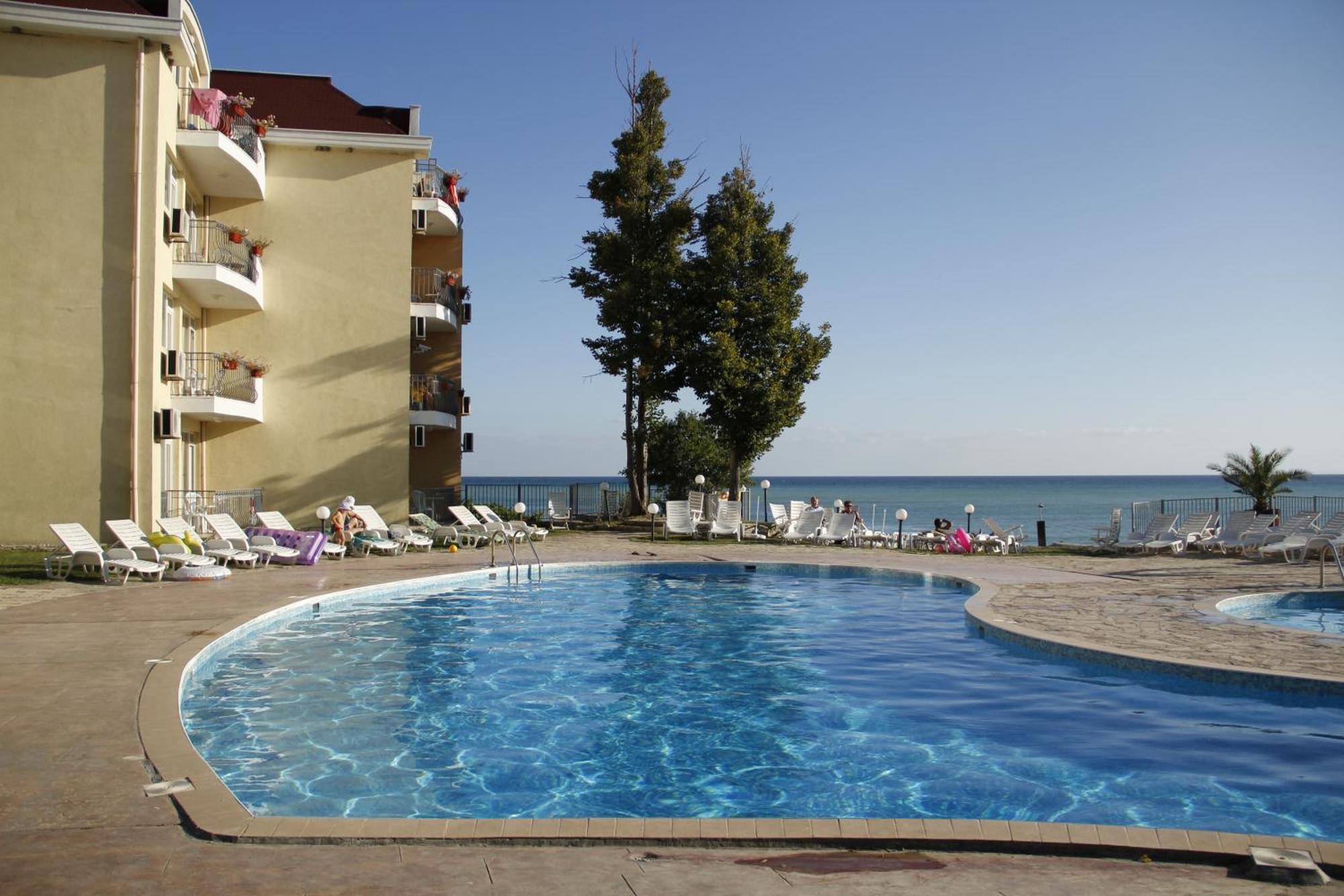 Helios Hotel Balchik Exterior photo